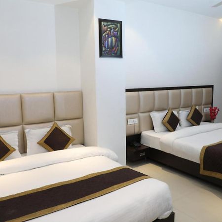 Hotel Avi Inn อัมริตสา ภายนอก รูปภาพ