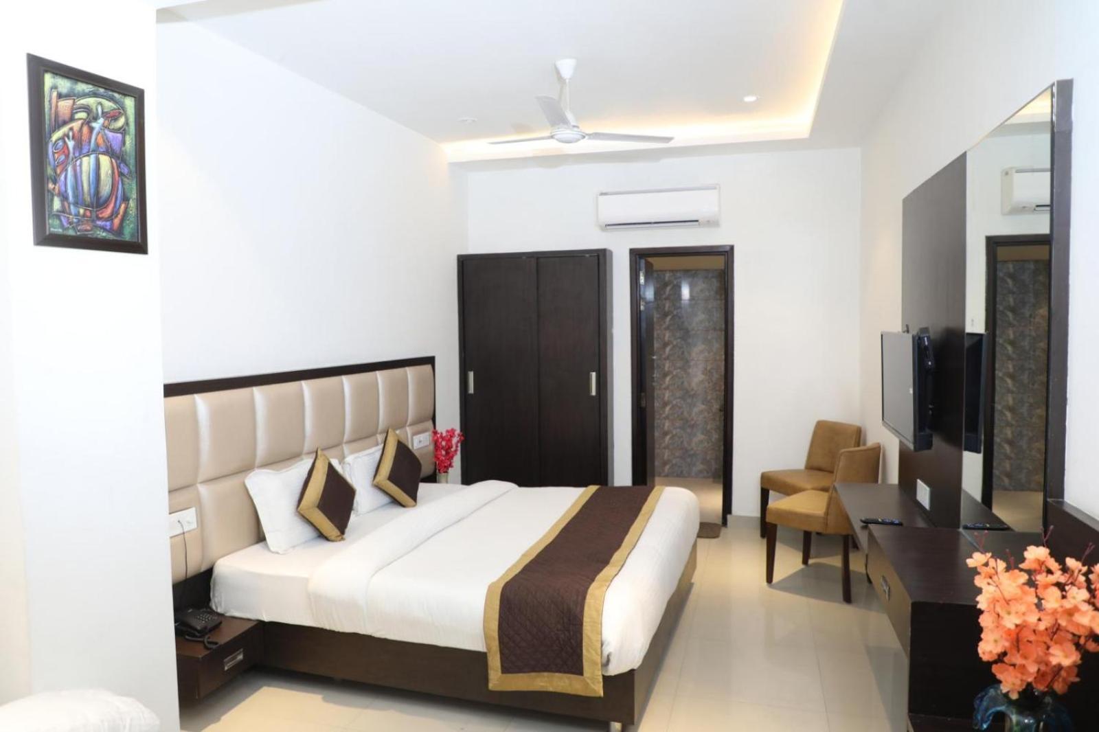 Hotel Avi Inn อัมริตสา ภายนอก รูปภาพ