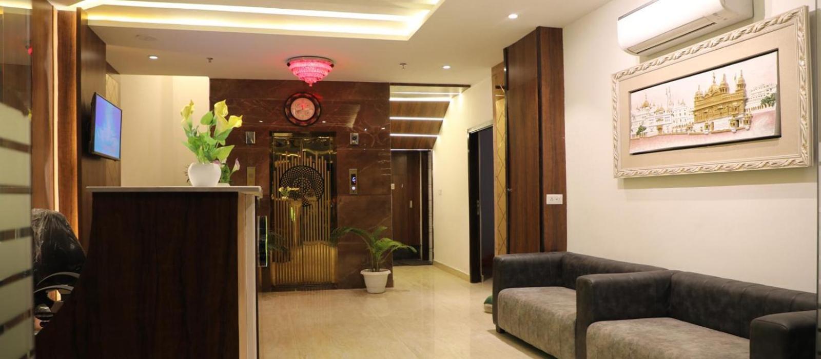 Hotel Avi Inn อัมริตสา ภายนอก รูปภาพ